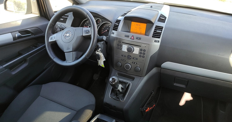 Opel Zafira cena 11999 przebieg: 249000, rok produkcji 2005 z Trzcianka małe 667